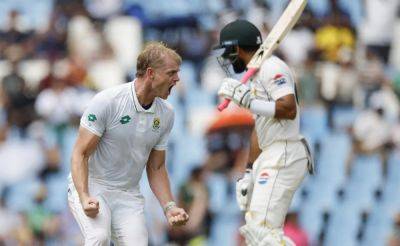Marco Jansen - Steven Smith - Devon Conway - Shan Masood - With Wicket On Maiden Test Delivery, South Africa Debutant Corbin Bosch Hits Jackpot Against Pakistan - sports.ndtv.com - South Africa - Zimbabwe - New Zealand - Pakistan