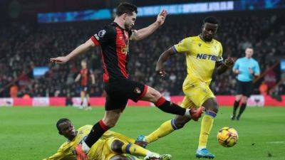 Uninspired Bournemouth held to goalless draw by Palace