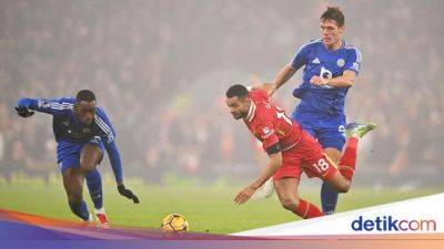 Virgil Van-Dijk - Alexis Mac-Allister - Curtis Jones - Jannik Vestergaard - Harry Winks - Joe Gomez - Andrew Robertson - Darwin Núñez - Conor Coady - Cody Gakpo - Ryan Gravenberch - Babak Pertama - Leicester City - Liverpool Vs Leicester City Imbang 1-1 di Babak Pertama - sport.detik.com - county Day - Jordan - Liverpool