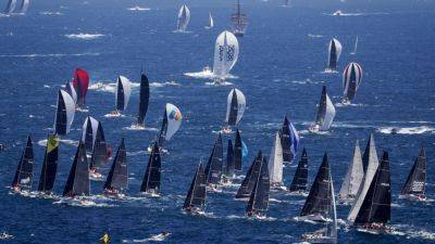 Two sailors die in Sydney to Hobart yacht race - ESPN - espn.com - Australia