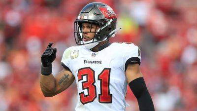 Carolina Panthers - Chris Godwin - Todd Bowles - Buccaneers rule out Antoine Winfield, Cade Otton, Sterling Shepard - ESPN - espn.com - Los Angeles - Jordan - county Bay