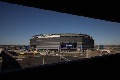 Planes With Banners Slamming New York Giants Grounded With Team On The Verge Of Going Winless At Home