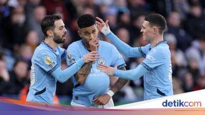 Kevin De-Bruyne - Bernardo Silva - Jamie Vardy - Mateo Kovacic - James Justin - Jannik Vestergaard - Nathan Ake - Phil Foden - Stefan Ortega - Conor Coady - Manuel Akanji - Babak Pertama - Rico Lewis - Liga Inggris - Leicester City - Leicester Vs Man City: The Citizens Unggul di Babak Pertama - sport.detik.com