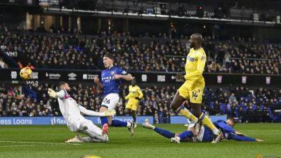 Philippe Mateta - Jack Clarke - Palace edge Ipswich 1-0 as Mateta capitalises on defensive slip - channelnewsasia.com - France