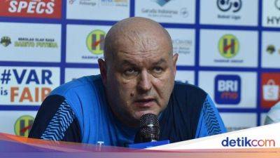 Persib Puncaki Klasemen Liga 1, Bojan Hodak: Jalan Masih Panjang!