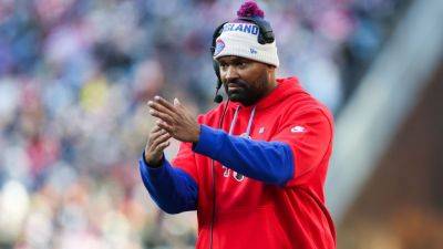 Jerod Mayo - Patriots' focus on beating Bills, not No. 1 draft pick - ESPN
