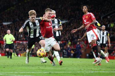 Newcastle extend Man Utd’s losing run with ease