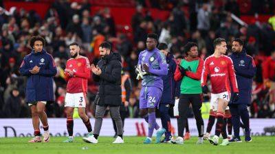 Manchester United focused on 'survival' after latest loss - ESPN