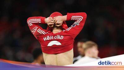 Dear MU, Ancaman Degradasi Itu Nyata