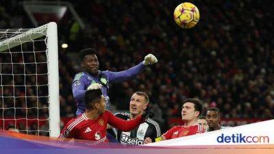 Kieran Trippier - Matheus Cunha - Newcastle United - Liga Inggris - Setan Merah - Untung MU Nggak Kebobolan Gol Olimpico Lagi - sport.detik.com