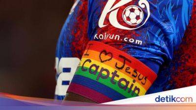 Sheffield United - Sam Morsy - Marc Guehi - Liga Inggris - Ramai-ramai Tolak Ban Kapten Pelangi di Liga Inggris - sport.detik.com