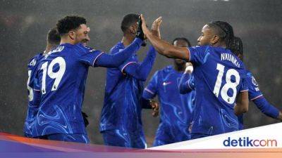 Enzo Maresca - Liga Inggris - Leboeuf Belum Berani Jagokan Chelsea, Sebut 2 Tim Kandidat Juara - sport.detik.com