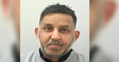 Shamed cop jailed after sickening finds on his mobile phone - manchestereveningnews.co.uk - county Preston