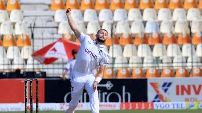 Zak Crawley - Jacob Bethell - Tom Blundell - Matt Henry - Tim Southee - Nathan Smith - Gus Atkinson - Atkinson hat-trick drives home England dominance in Wellington - channelnewsasia.com - South Africa - New Zealand - county Hamilton