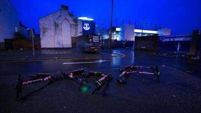 Everton vs Liverpool: Merseyside derby postponed due to storm - ESPN