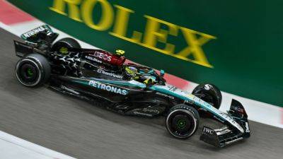 Abu Dhabi GP: Lewis Hamilton out in Q1 on Mercedes farewell - ESPN
