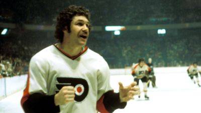 Let’s Look Back At Legendary NHL Tough Guy Dave Schultz’s Song About Sitting In The Penalty Box