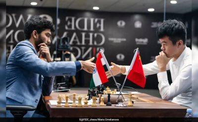 Ding Liren - D Gukesh vs Ding Liren, FIDE World Chess Championship Game 12 Highlights: D Gukesh Loses 12th Game To Ding Liren, Scores Tied At 6-6 - sports.ndtv.com - China - India - Singapore