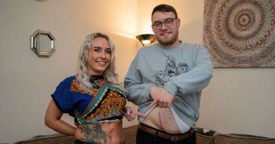 Woman donates kidney to twin brother after being revealed as 'perfect match'