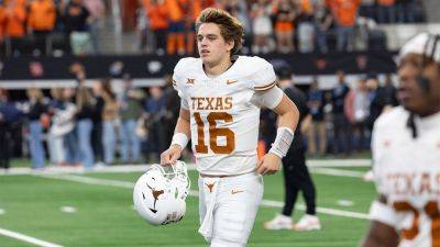 Steve Sarkisian - Quinn Ewers - Eli Manning says nephew Arch should not transfer out of Texas: 'That's where he wants to play football' - foxnews.com - New York - state Texas - county Arlington - state Oklahoma