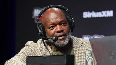 NFL legend Emmitt Smith hints he's fed up with 'embarrassing' Cowboys: 'I'm done'