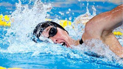 Swimmer Taylor Ruck anchors Canada to world bronze in women's 100-metre relay