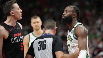 Brown, Robinson have words during, after Celtics-Heat - ESPN
