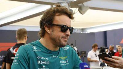 Lewis Hamilton - Aston Martin - Fernando Alonso - Nigel Mansell - Alonso feels he can be fit to race until 50, if motivated - channelnewsasia.com
