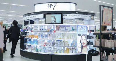 Boots shoppers who spend £20 today can snap up over £80-worth of 'luxury' No7 beauty and skincare products - manchestereveningnews.co.uk