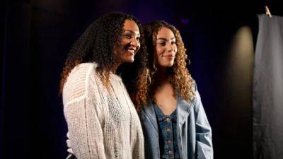 Canadian trailblazers Sarah Nurse, Saroya Tinker reflect on experiences of being Black women in hockey