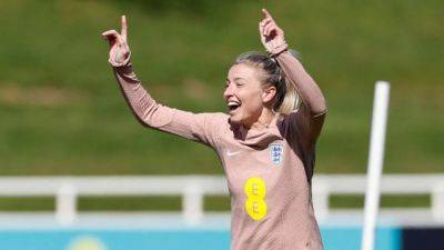 Williamson named in Lionesses' squad after return from ACL injury