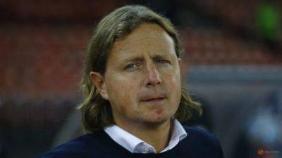 Henriksen takes over as coach of struggling Mainz 05 in deal to 2026
