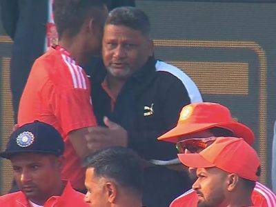 Watch: Sarfaraz Khan Handed Test Cap By Anil Kumble. Father Can't Control His Tears