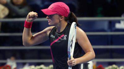 Iga Swiatek Eases Into Qatar Open Last Eight As Naomi Osaka Gets Walkover