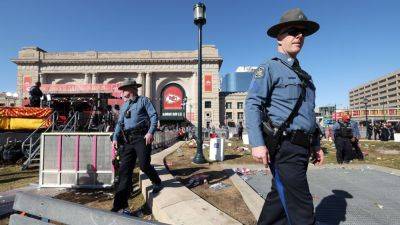 Police - Shooting at Chiefs parade appears to stem from dispute - ESPN - espn.com - state Missouri