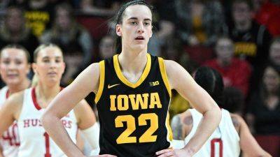 Caitlin Clark - Iowa's Caitlin Clark reveals request for NCAA scoring record-breaking moment: 'Don't stop the game' - foxnews.com - state Michigan - state Iowa - county Clark - state Maryland - state Nebraska - county Park