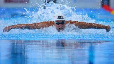 Le Clos thrilled to back with the 'top dogs' in Doha