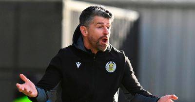 St Mirren - Stephen Robinson - Stephen Robinson says VAR costing St Mirren two players a season as he claims clubs were mis-sold tech - dailyrecord.co.uk