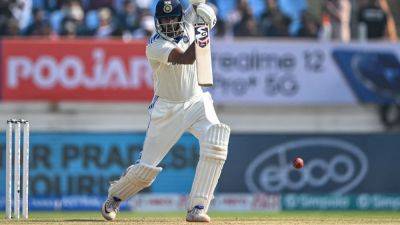 Joe Root - Zak Crawley - Ravichandran Ashwin - Ravichandran Ashwin Breaks Silence Over Receiving Five-Run Penalty Against England - sports.ndtv.com - India