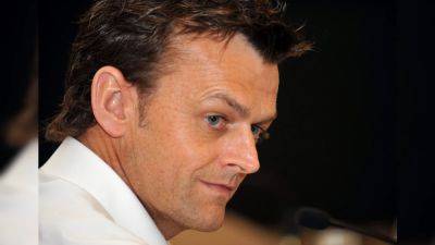 Adam Gilchrist - "His Hands Are Just Butter": Adam Gilchrist Names Best Wicketkeeper To Spin Bowling - sports.ndtv.com - Australia - India
