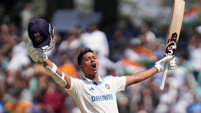 Nasser Hussain - Yashasvi Jaiswal - Yashasvi Jaiswal "Learnt From His Upbringing, Not You": England Great Blasts Star Player - sports.ndtv.com - India