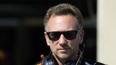 Horner with Red Bull for F1 testing despite ongoing investigation