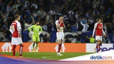 Mikel Arteta - David Raya - Gabriel Martinelli - Arsenal Bobol di Injury Time, Disebut Kurang Pengalaman - sport.detik.com