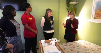 Women who miscarry to get certificate 'to recognise grief' - manchestereveningnews.co.uk