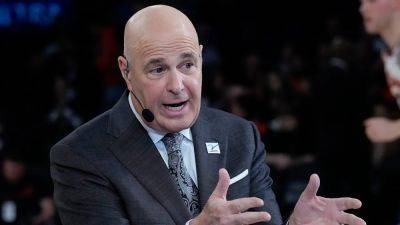 Dan Dakich - Former college basketball coach Seth Greenberg on distractions today’s players face, Final Four favorites - foxnews.com - state Arizona - state Illinois