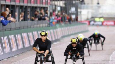 London Marathon gives equal prize money to wheelchair races