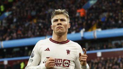 Rasmus Hojlund - Man United's Hojlund to miss two to three weeks with injury - channelnewsasia.com