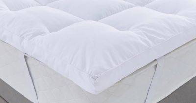 Amazon customers snap up 'luxurious' £30 mattress topper with 19,000 ratings that feels like 'five-star hotel' bedding - manchestereveningnews.co.uk
