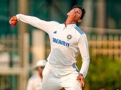 Ollie Robinson - Zak Crawley - Rohit Sharma - Anil Kumble - Yashasvi Jaiswal - India vs England: After 200, Yashasvi Jaiswal Showcases Leg-Spin Too. Here's Why Anil Kumble Will Be Proud - sports.ndtv.com - India
