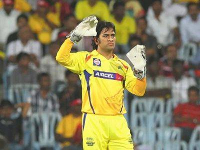 "MS Dhoni At $450,000, Shane Warne At...": IPL 2008 Auctioneer's Special Post Goes Viral
